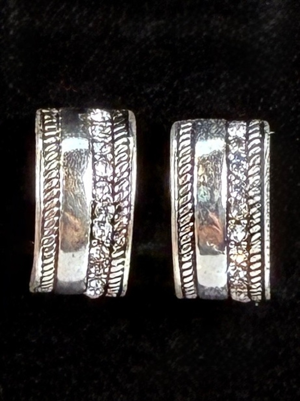 Elegant Silvertone bling vintage Napier clip on earrings